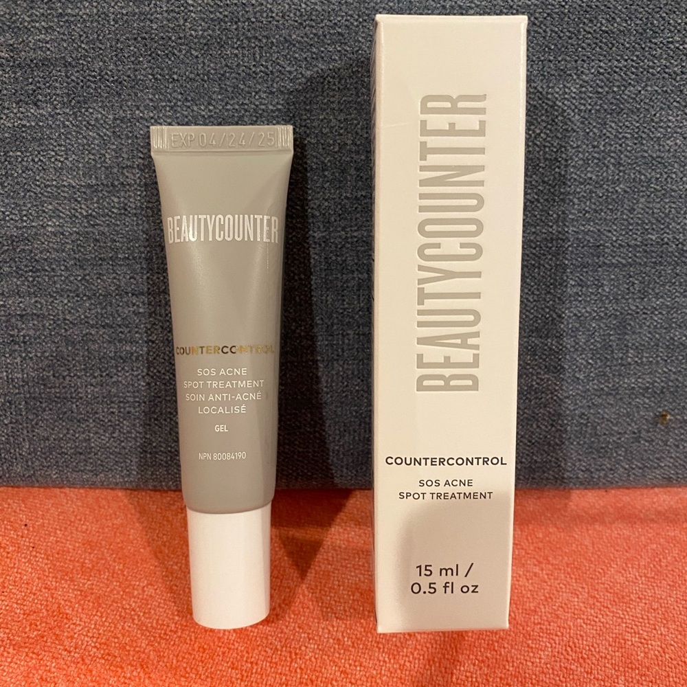 Beautycounter Countercountrol SOS Acne Spot Treatment- new in box